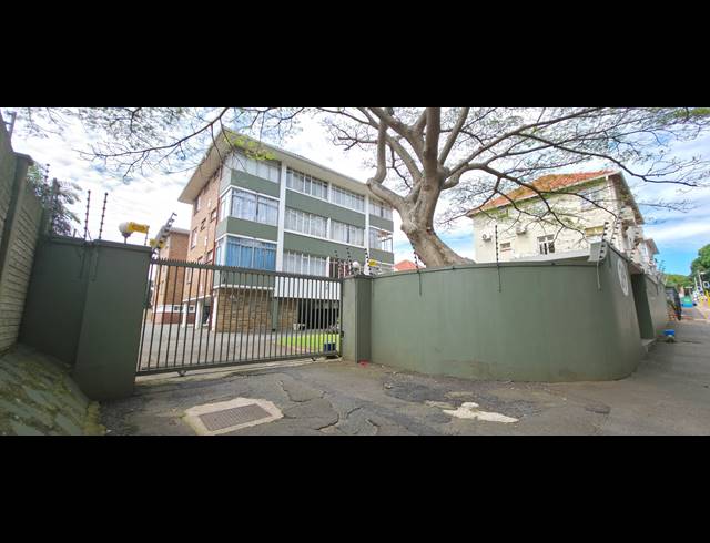 1 BEDROOM APARTMENT TO LET IN BULWER